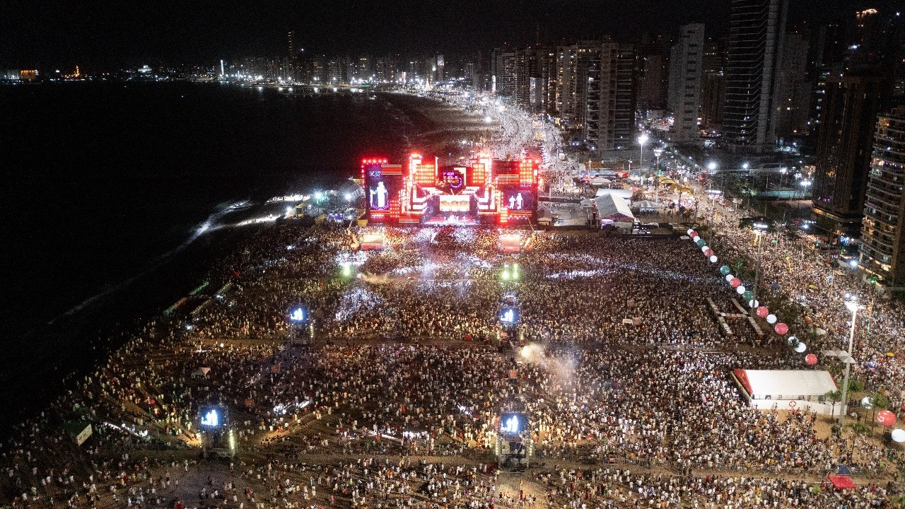 1,6 Milhões de Pessoas São Esperados no Réveillon de Fortaleza