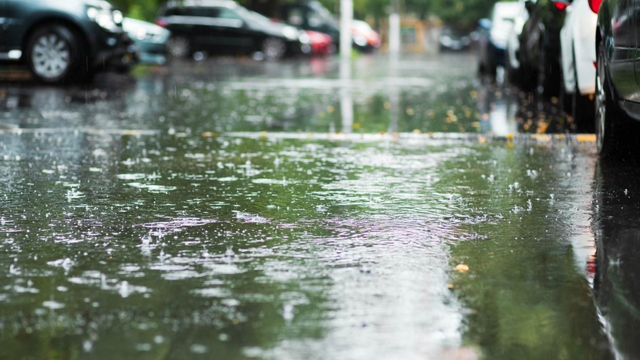 Inmet Aponta Possíveis Chuvas Intensas Nesta Sábado em 14 Cidades do Ceará