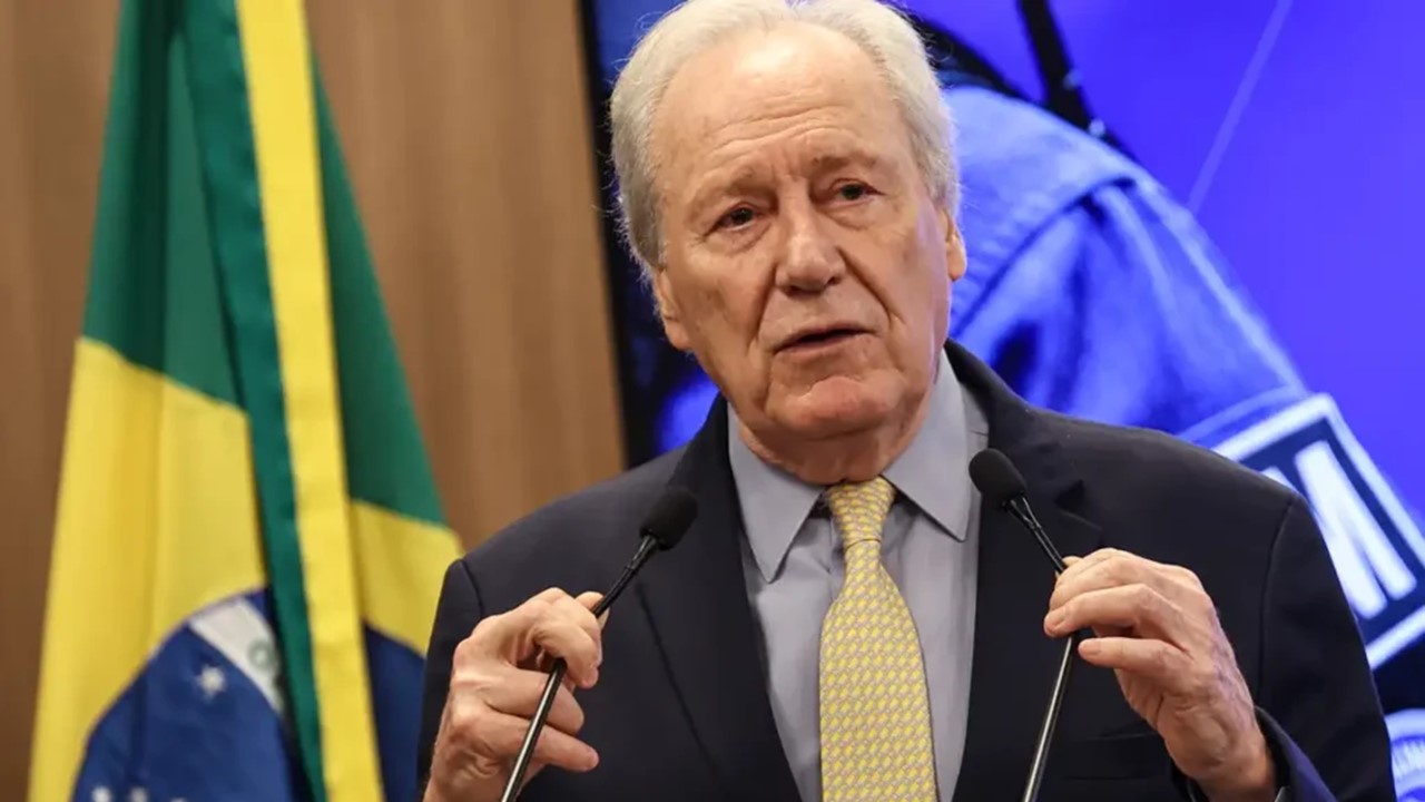 Lewandowsk Deve Deixar Ministério da Justiça Nesta Sexta (09)