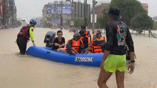 Mais de Mil Mortos em Tempestades e Enchentes na Ásia